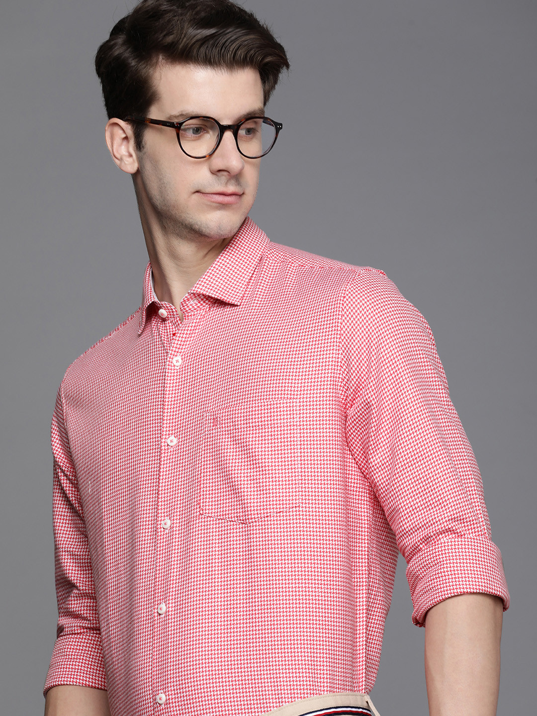 Raymond Contemporary Fit Abstract Printed Pure Cotton Semiformal Shirt