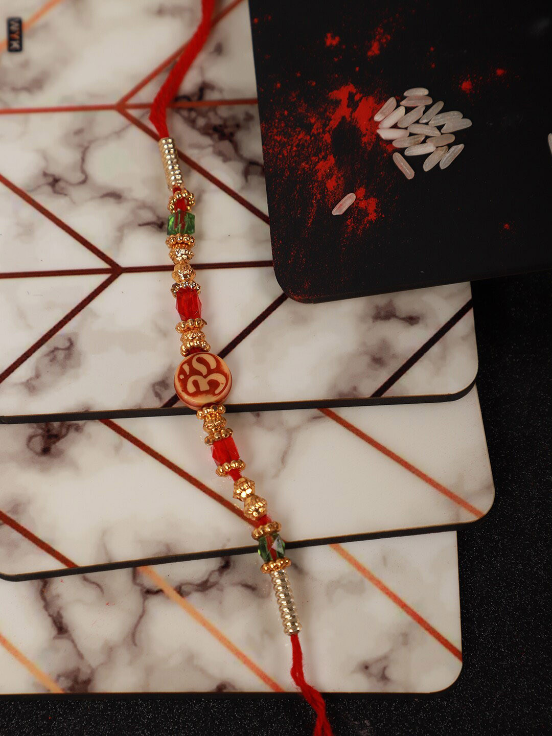 Anouk 1 Rakhi With 1 Greeting Card Gift Set