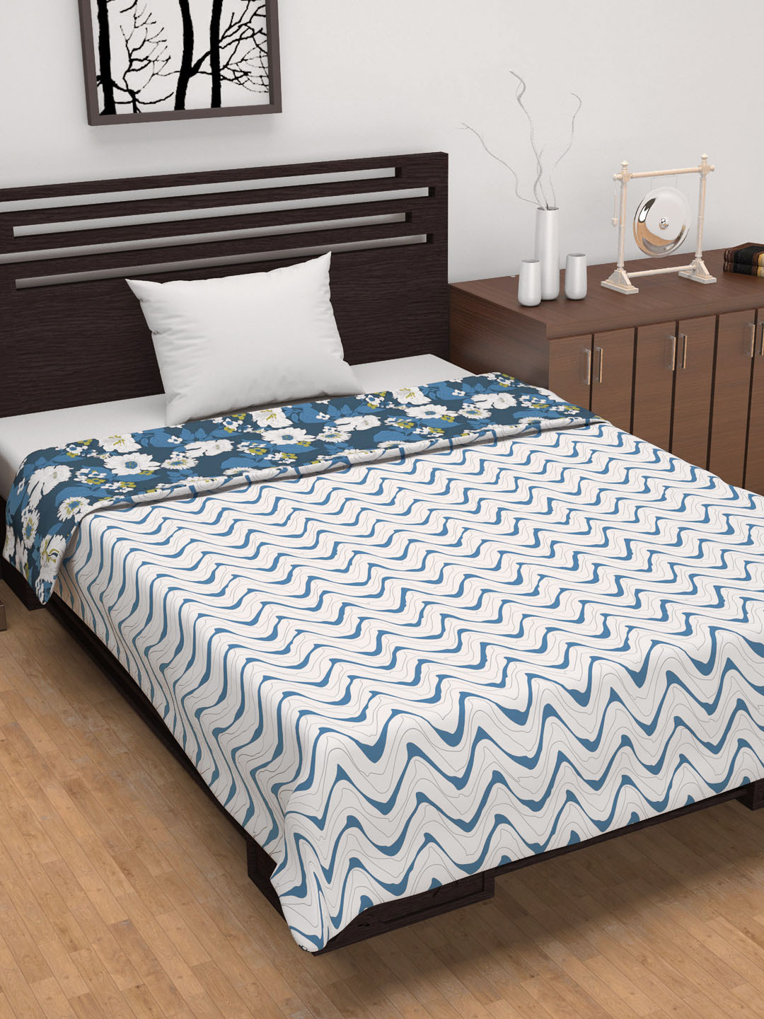 Divine Casa Celestial Blue & White Floral AC Room 120 GSM Single Bed Dohar