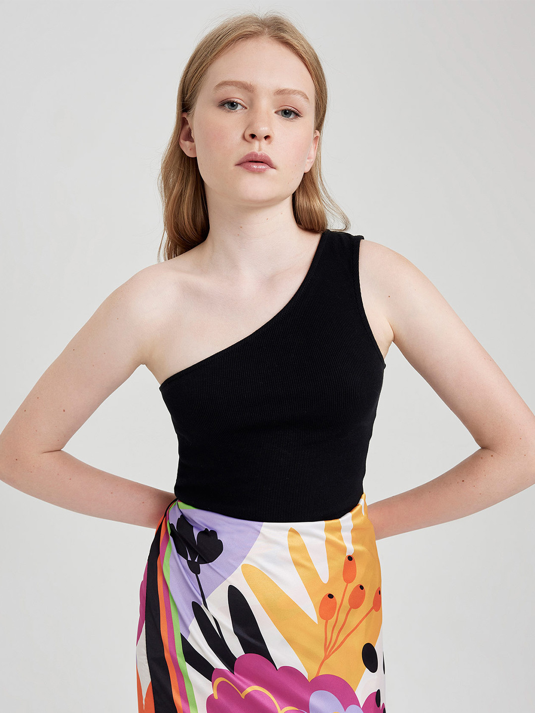 DeFacto xiketic One Shoulder Regular Top