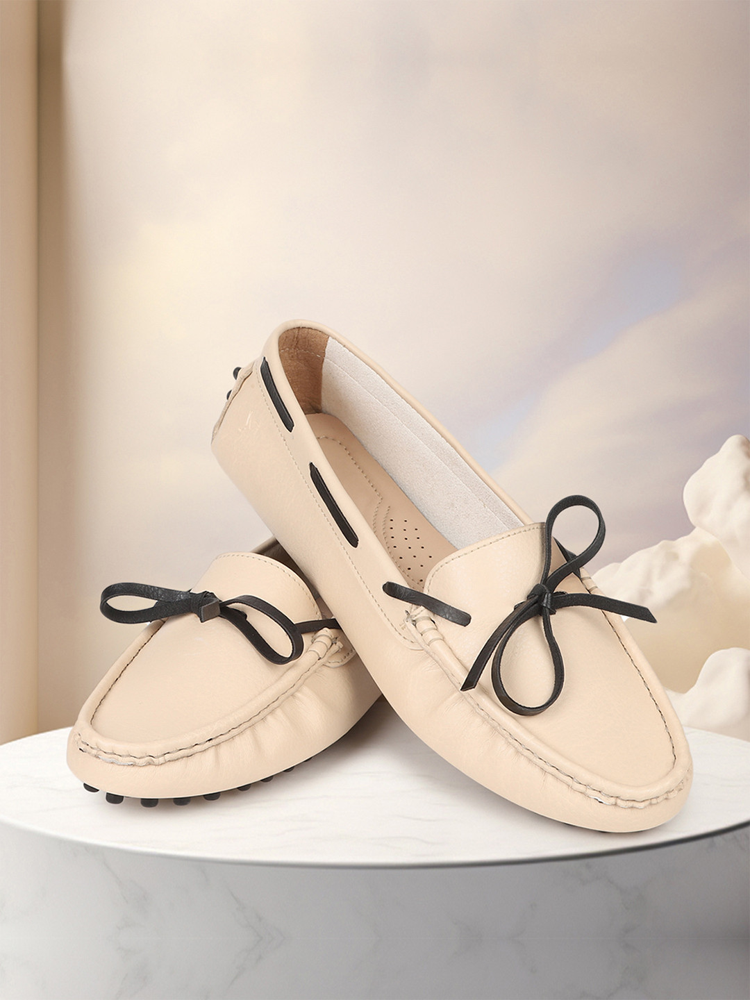 yoho Women Bliss Comfort Insole Basics Anti-Skid Sole Boat Shoes