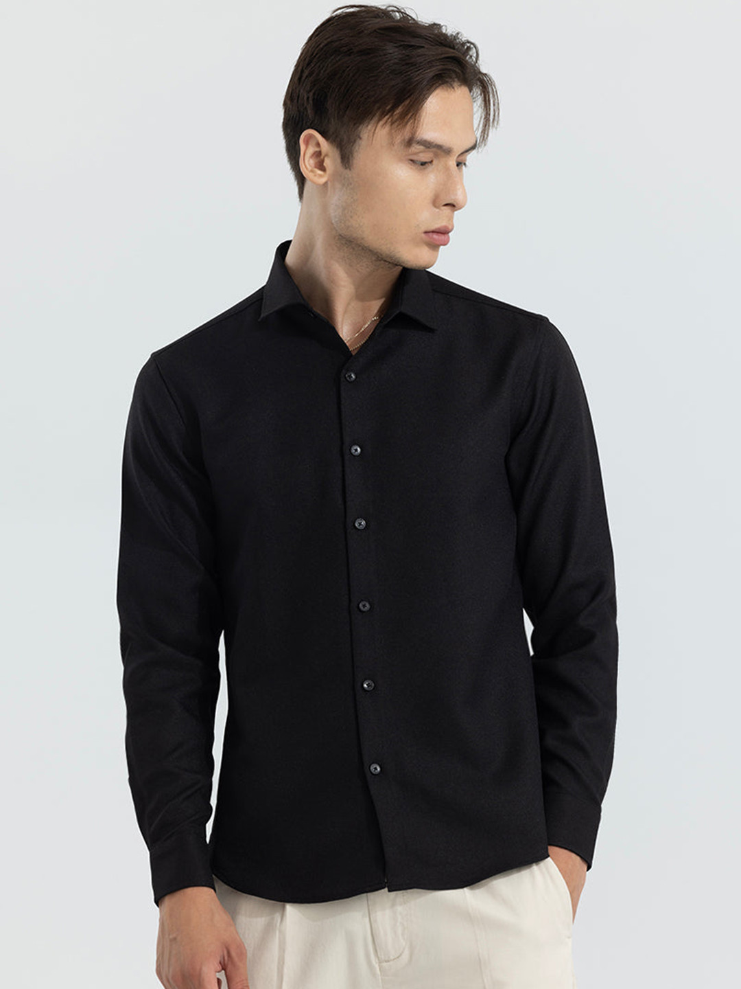 Snitch Black Classic Slim Fit Casual Shirt