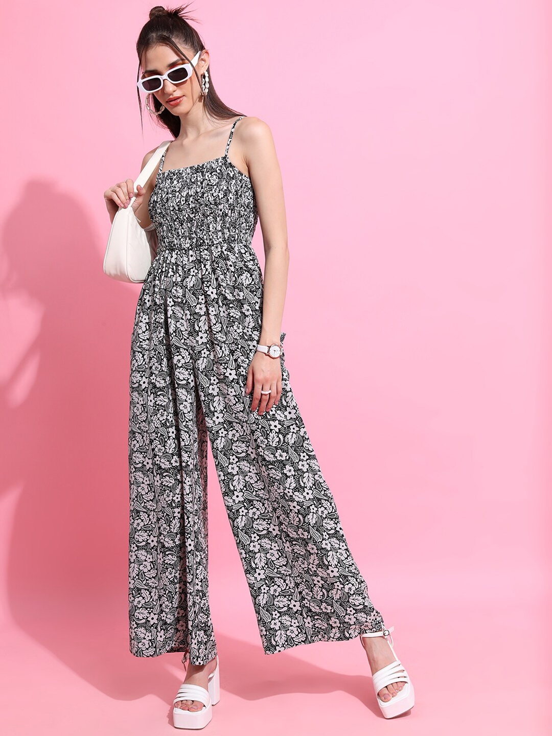 Berrylush Women Pink & White Floral Printed High-Rise Waist Wide-Leg  Regular Trousers