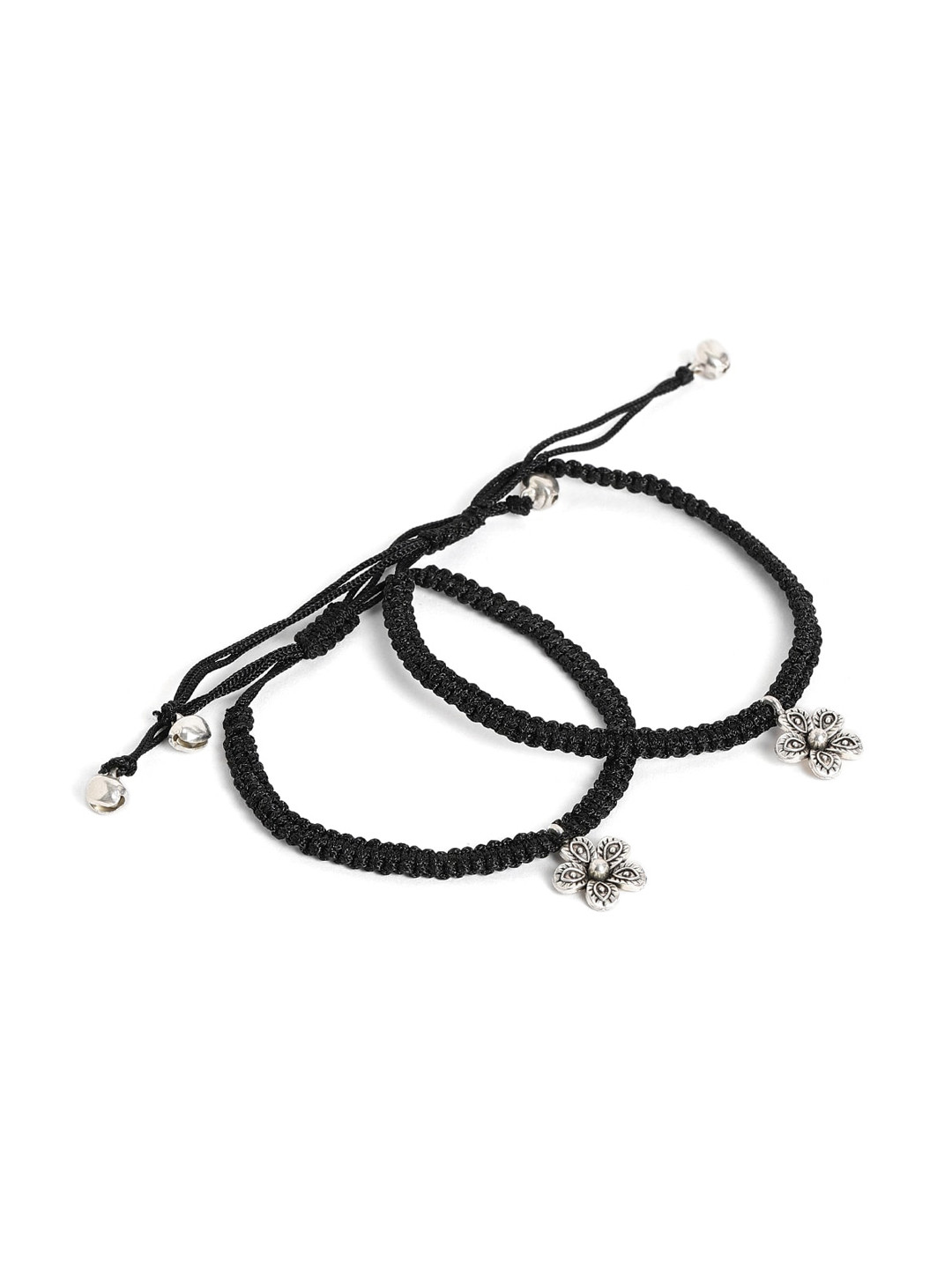 EL REGALO Set Of 2 Flower Charm Thread Anklet