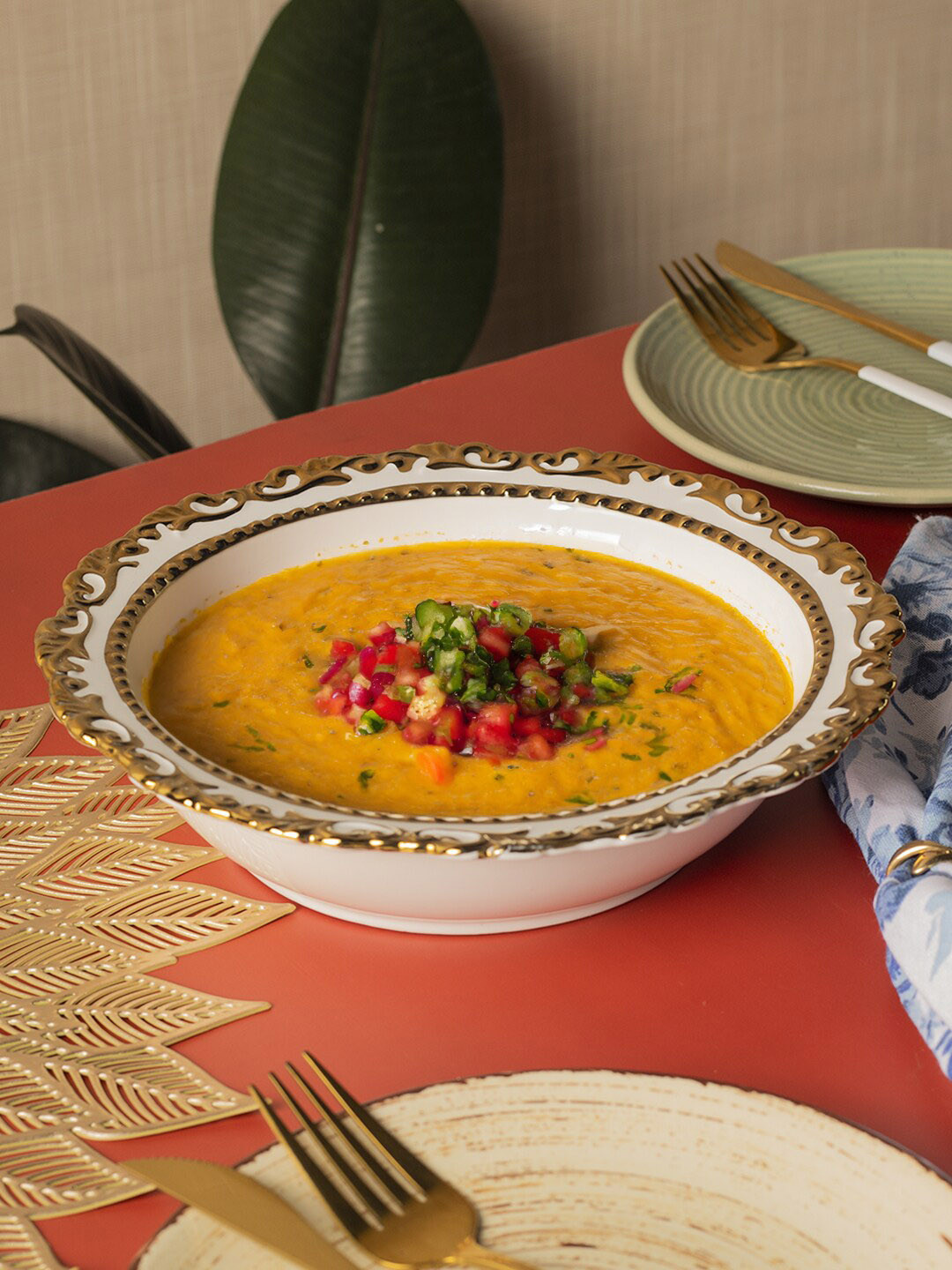 MARKET99 White Ceramic Serving Dish