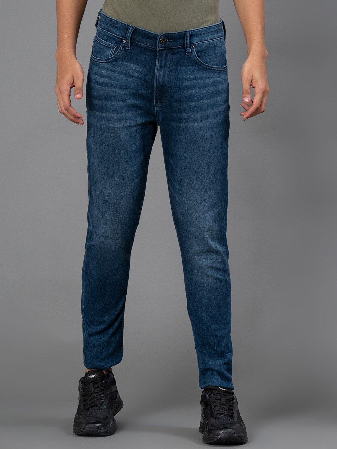 Red Tape Men Relaxed Fit Light Fade Clean Look Stretchable Jeans