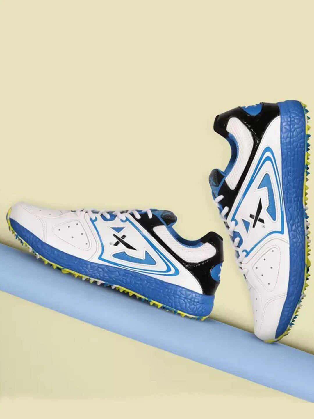 VECTOR X Unisex Marking Cricket Shoes