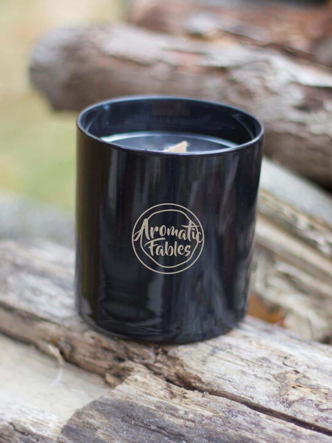 Aromatic Fables Elegantly Crafted Eco 1 Wick Scented Solid Round Regular Jar Candles