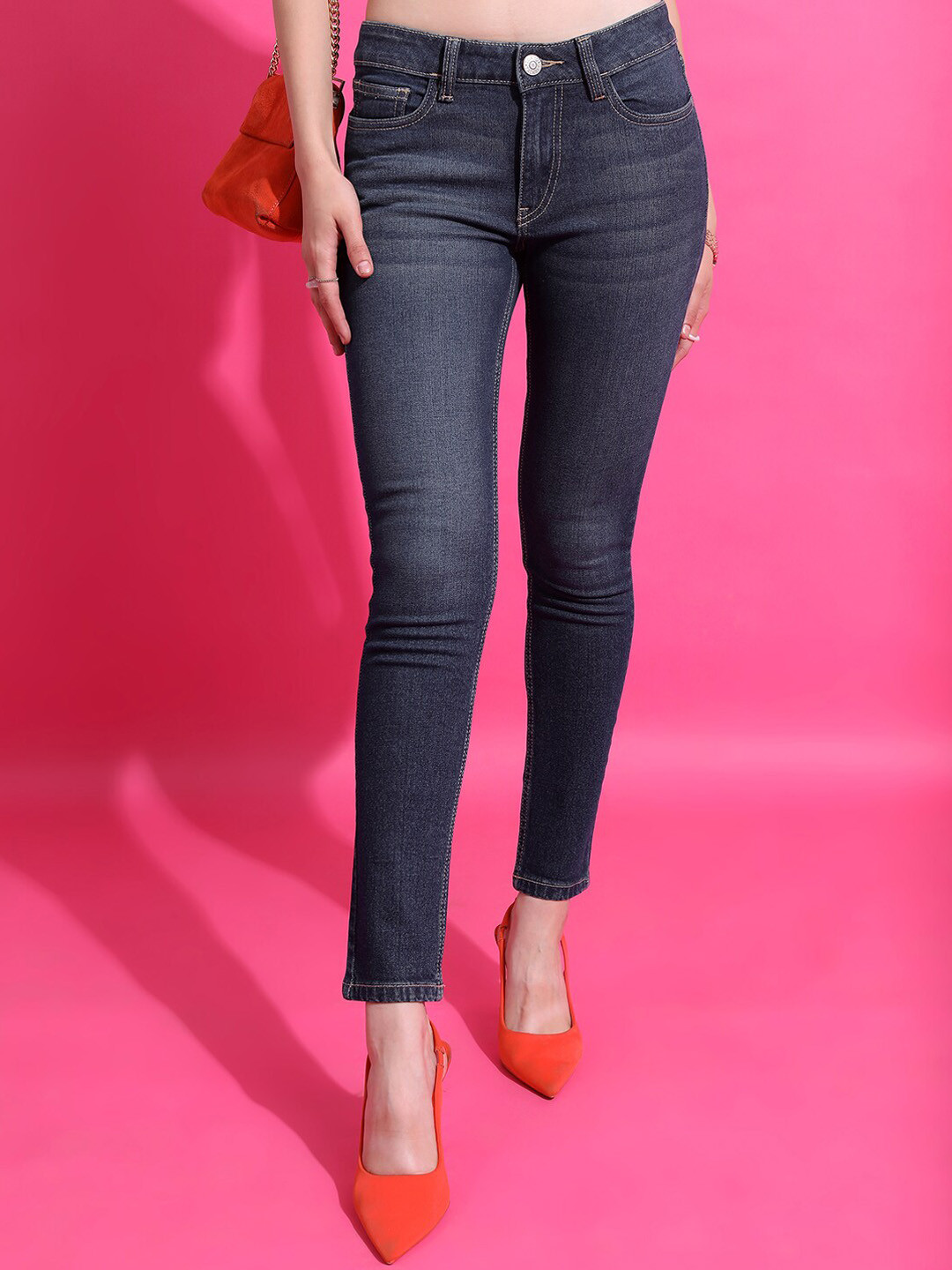 Tokyo Talkies Women Skinny Fit Slightly Stretchable Jeans