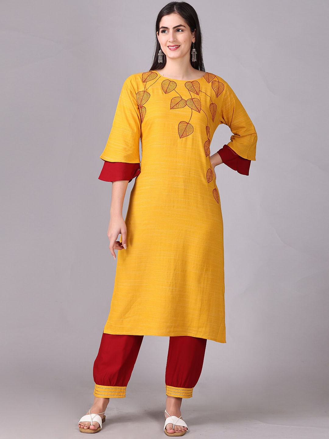 Elthia Round Neck Floral Regular Yoke Design Thread Work Flared Sleeve Kurta with Trousers