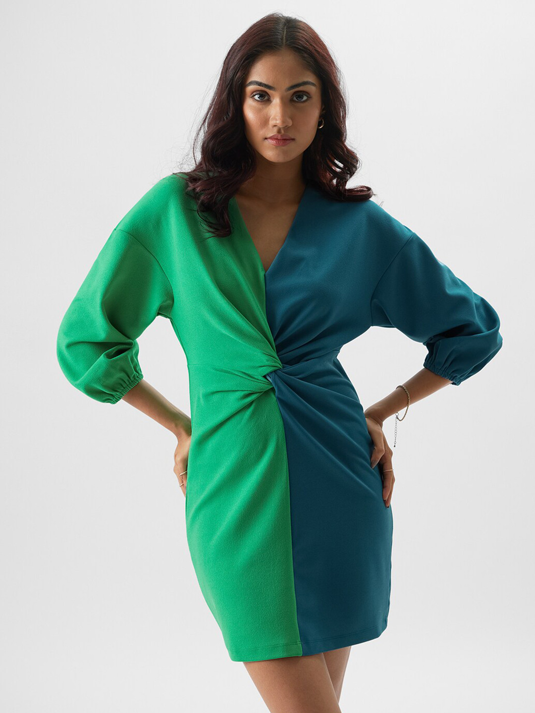 The Souled Store Blue & Green Colourblocked Drop Shoulder Sleeves Pure Cotton Sheath Dress