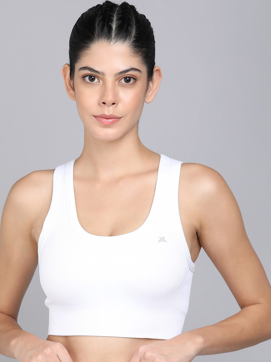 KOBO Rapid-Dry Removable Padding Full Coverage Sports Bra With All Day Comfort