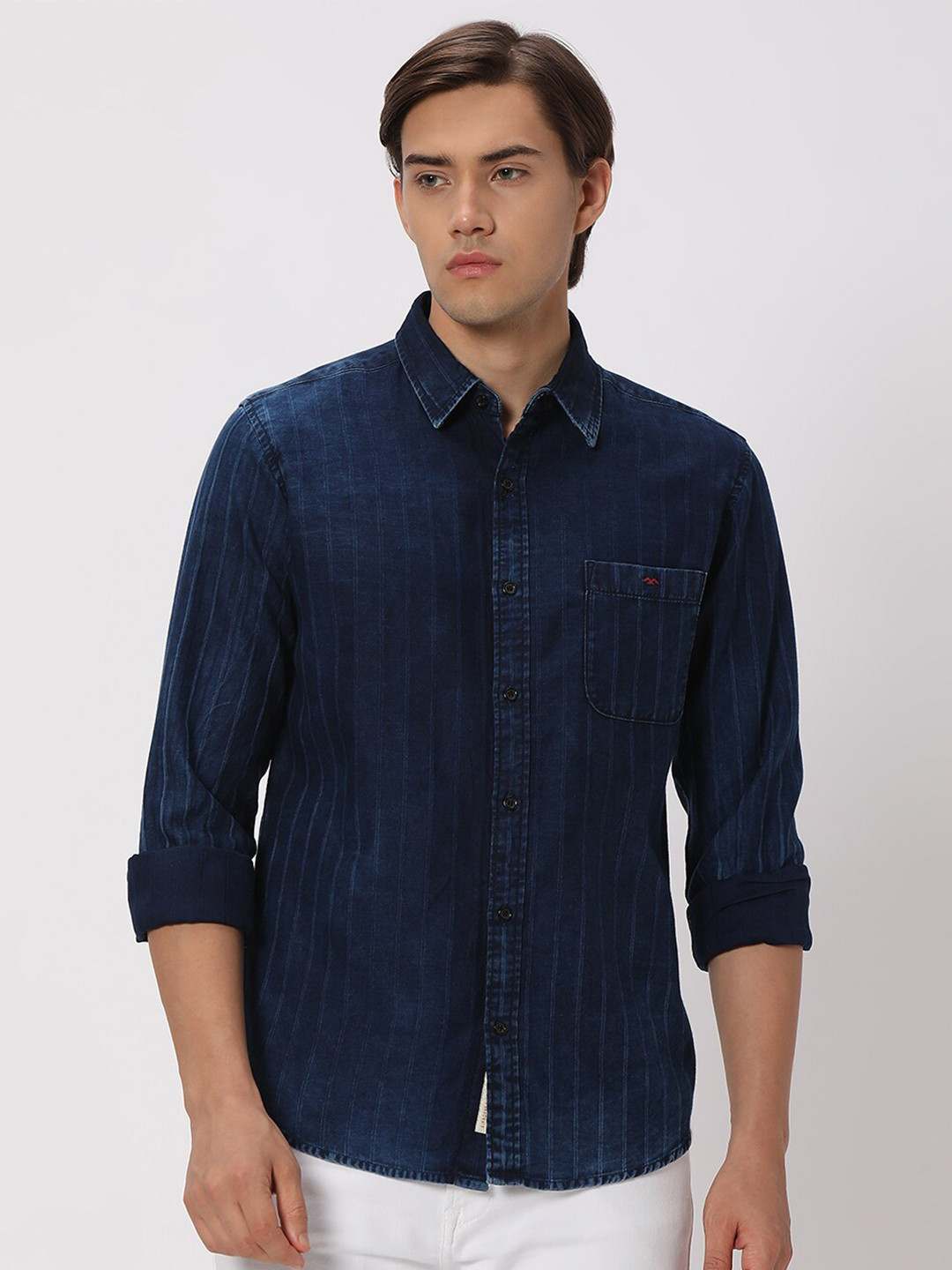 Mufti Slim Fit Vertical Striped Pure Cotton Casual Denim Shirt