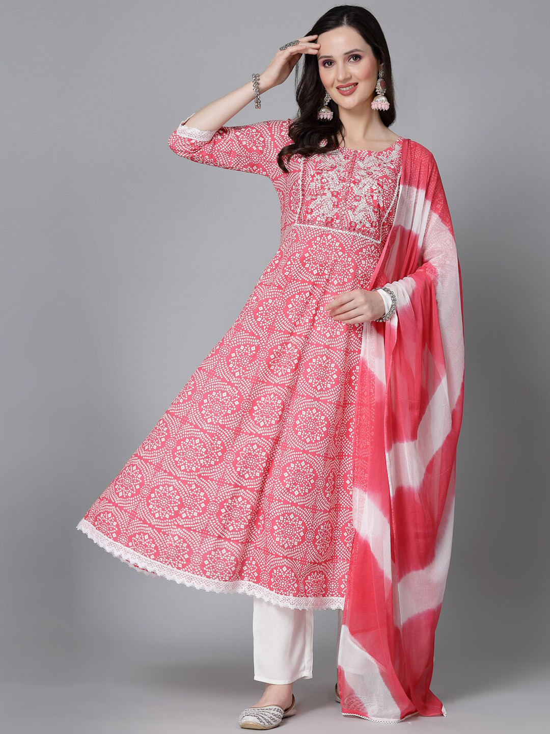 Stylum Bandhani Printed Empire Kurta with Trousers & Dupatta