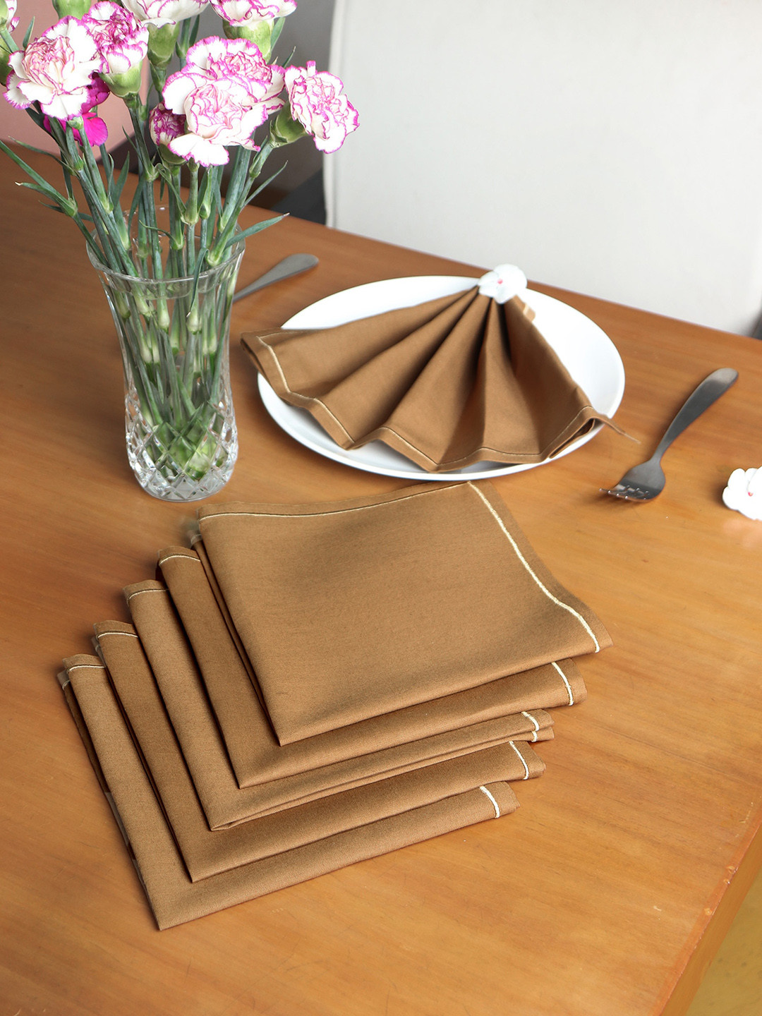 ZEBA Brown 6 Pieces Embroidered Cotton Table Napkins