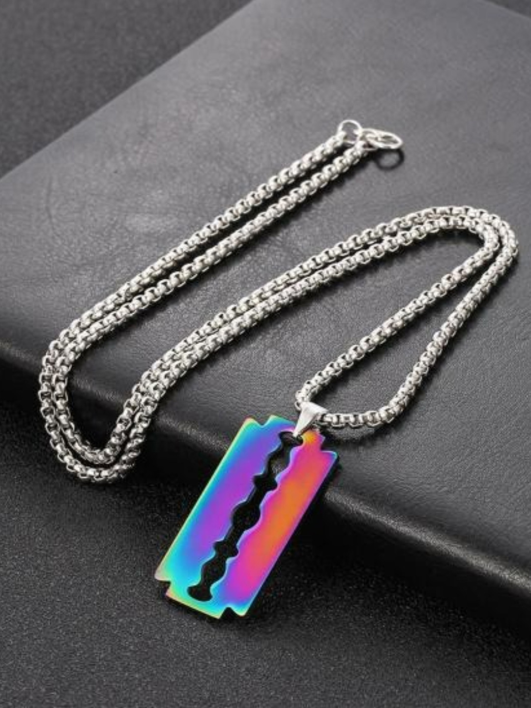 EL REGALO Men Stainless Steel Blade Shaped Pendant With Chain
