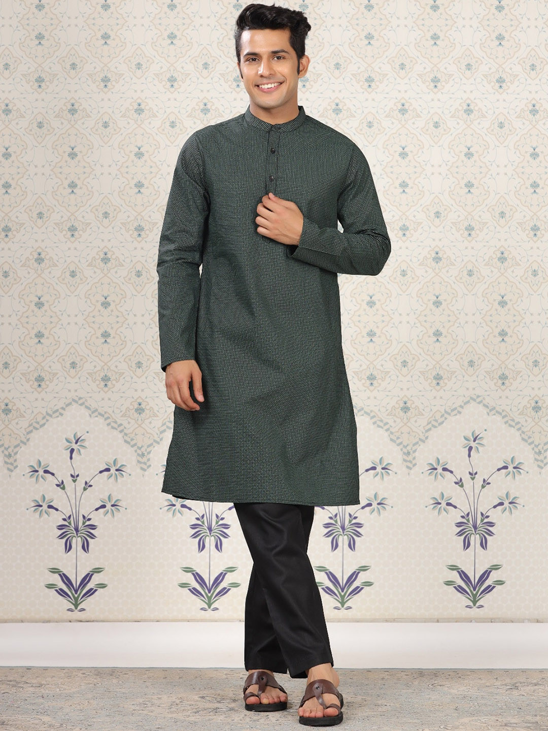 Ode by House of Pataudi Printed Regular Pure Cotton Kurta With Pyjamas