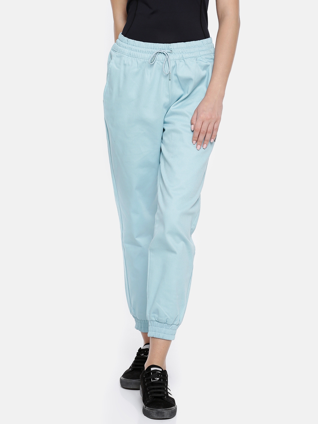 compensar olvidadizo superficial Buy ADIDAS Originals Women Blue Regular Fit Solid Denim Joggers - Trousers  for Women 2419685 | Myntra