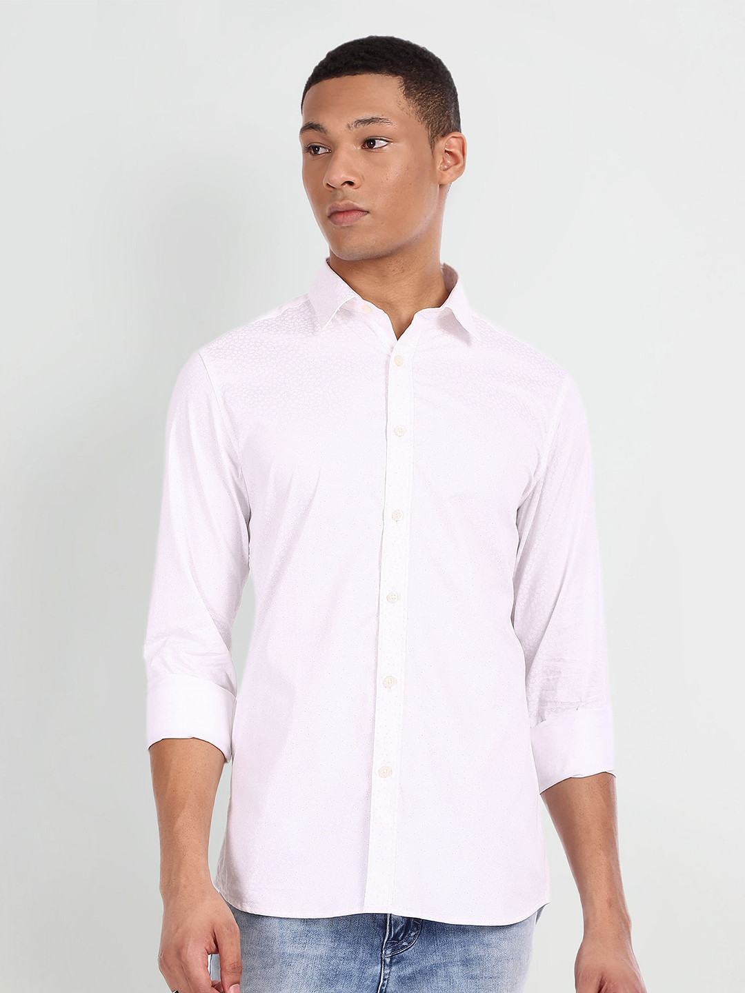 Flying Machine Micro Ditsy Printed Spread Collar Slim Fit Pure Cotton Casual Shirt