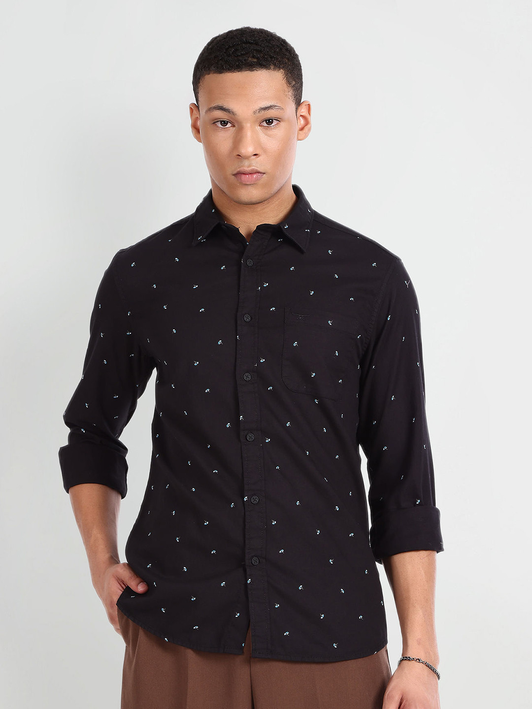 Flying Machine Micro Ditsy Printed Slim Fit Pure Cotton Casual Shirt