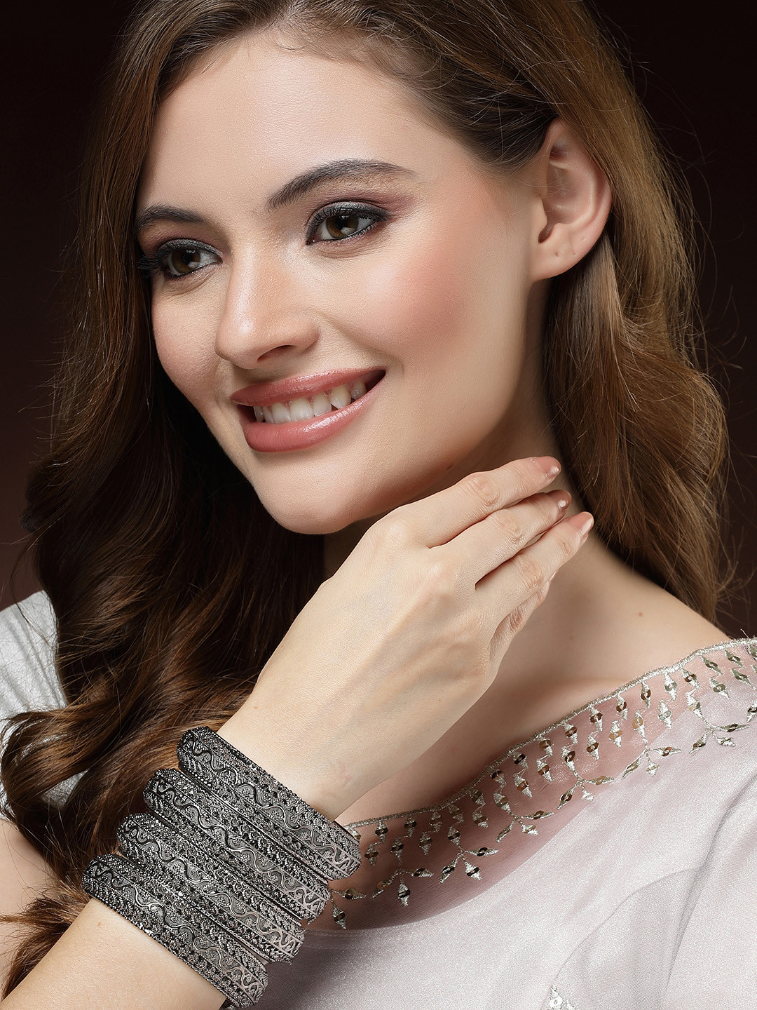 Sangria Set of 4 Silver-Plated Textured Oxidised Bangles