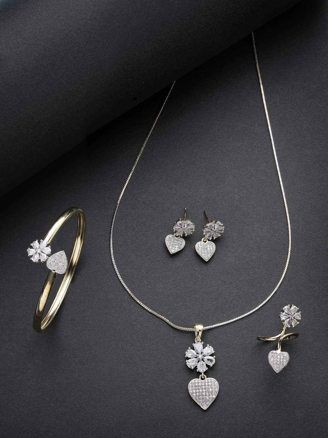 DressBerry Gold-Plated CZ-Studded Heart Drop Details Jewellery Set