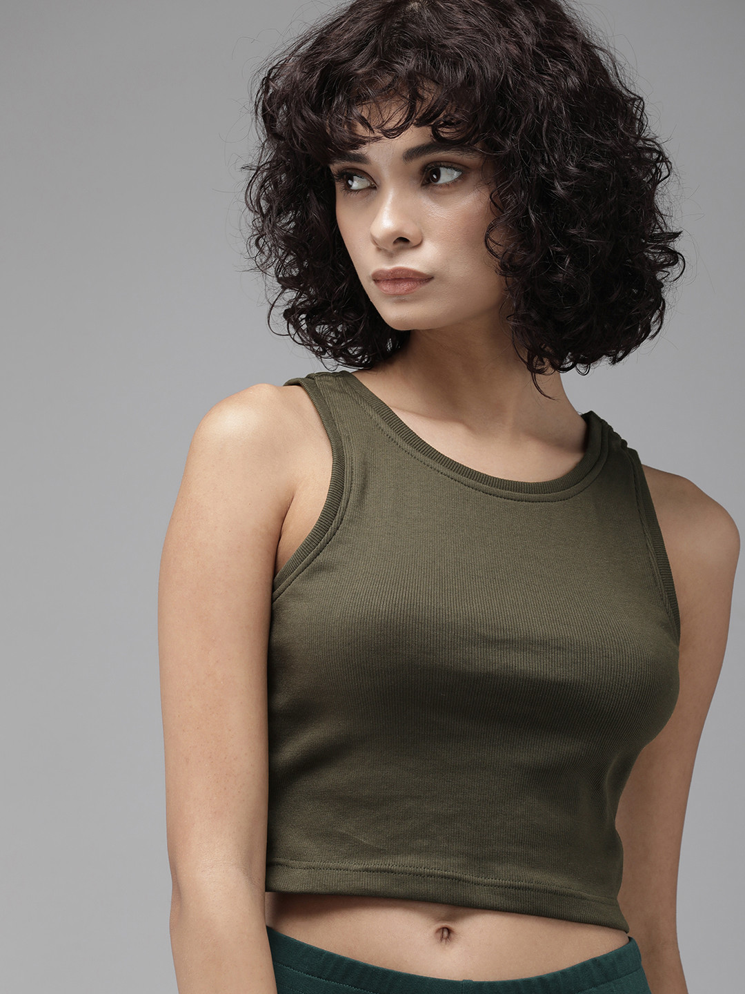 Roadster Women Solid Tank Crop Top