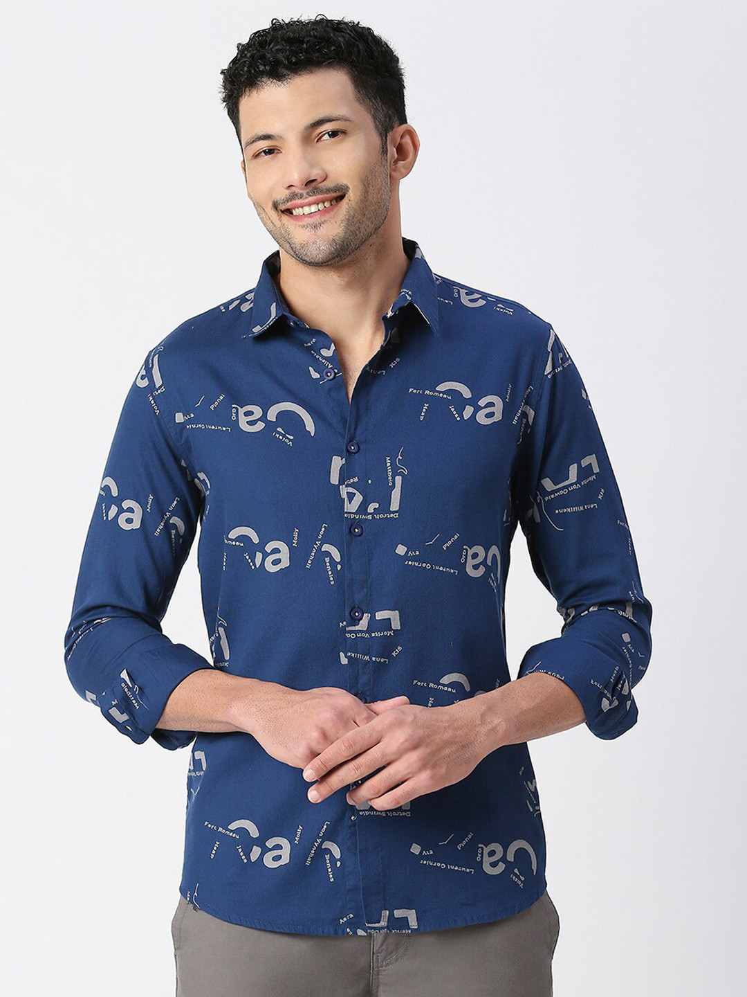 SNX Tailored Fit Typography Printed Pure Cotton Casual Shirt