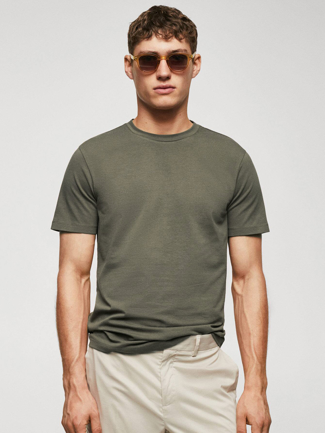 MANGO MAN Solid Lightweight T-shirt