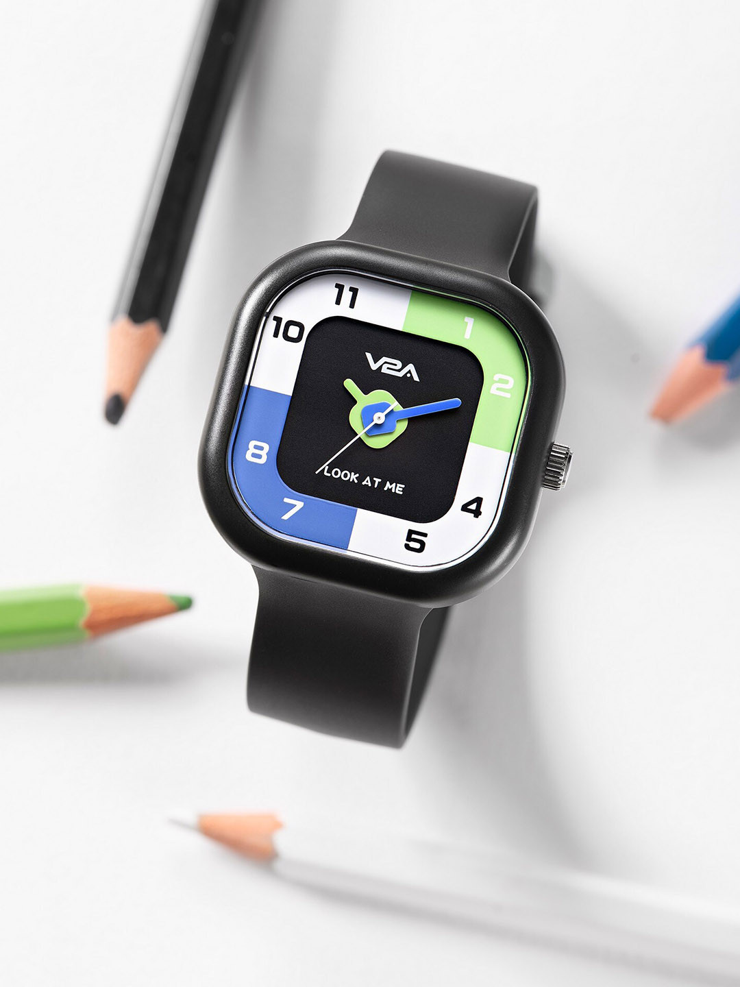 V2A Kids Dial & Straps Analogue Sports Watch AK2226-Black