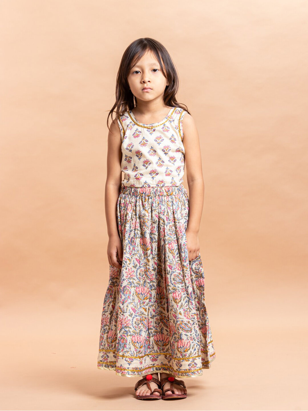 Sangria Girls Beige & White Floral Printed Pure Cotton Lehenga With Choli