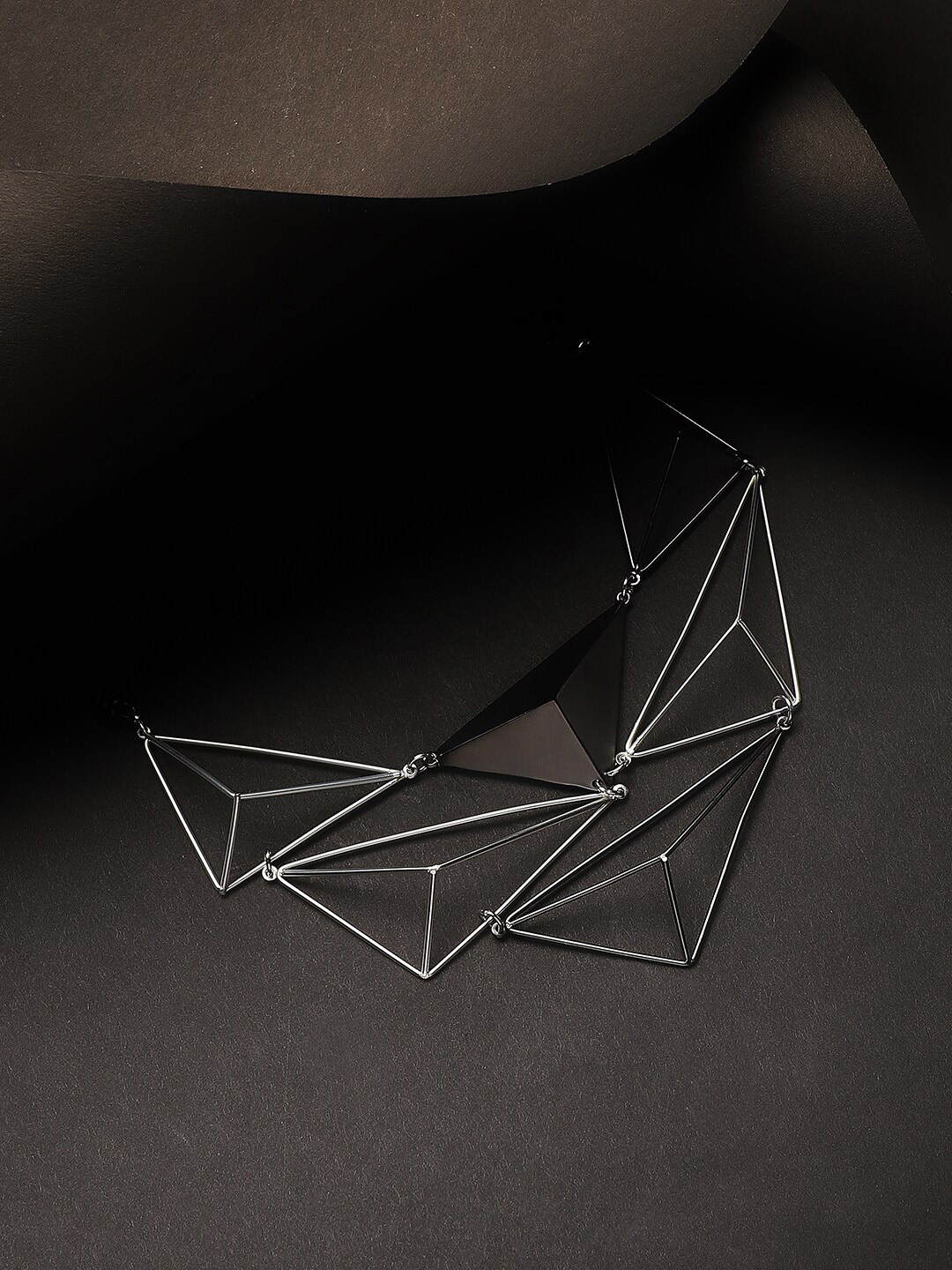 SOHI Minimal Silver-Plated Necklace