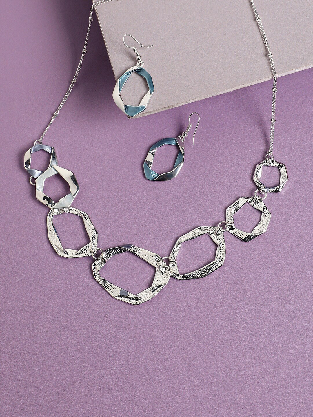 SOHI Silver-Plated Twisted Jewellery Set