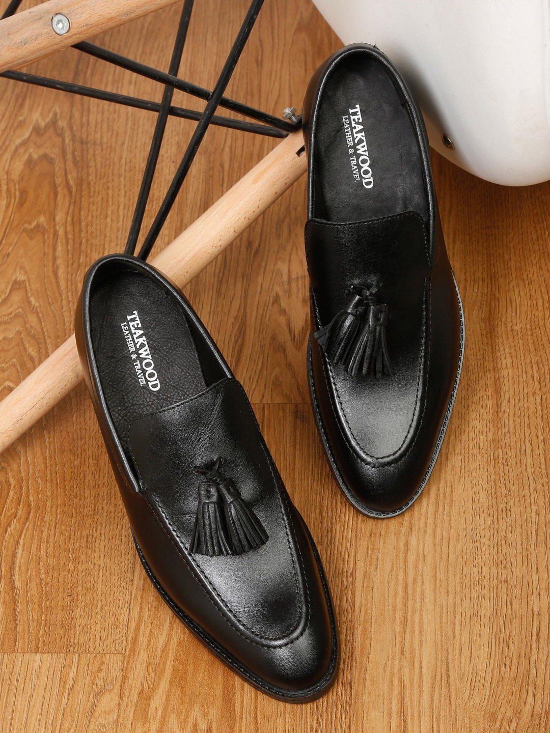 Teakwood Leathers Men Leather Comfort Insole Tassel Loafers