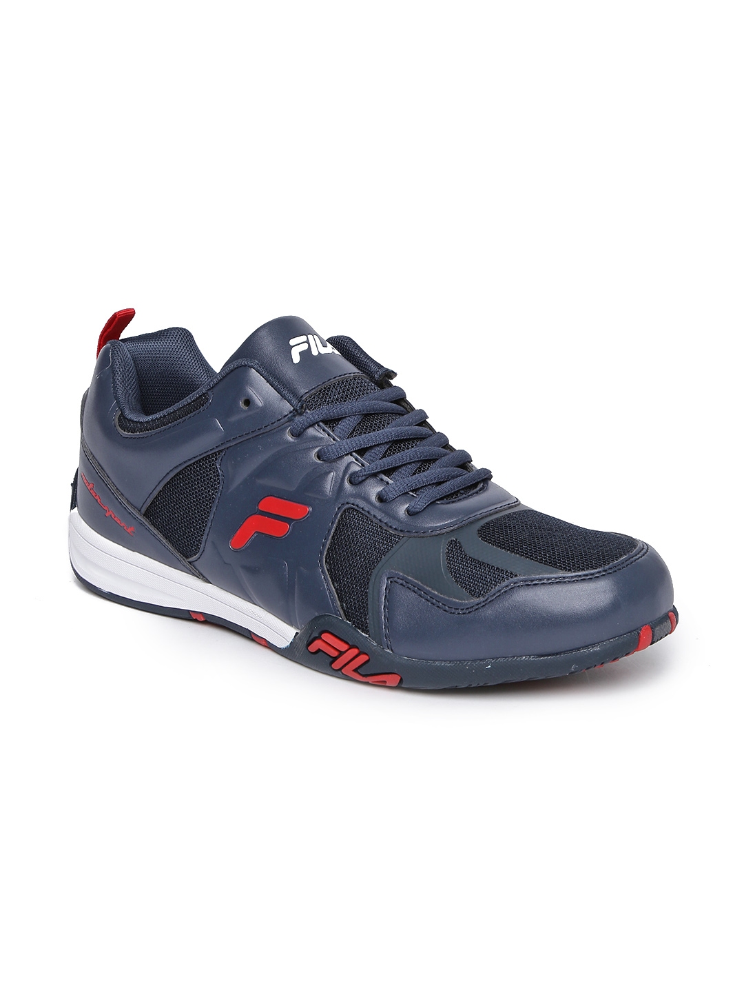 Fila dynamo low sales sports shoes