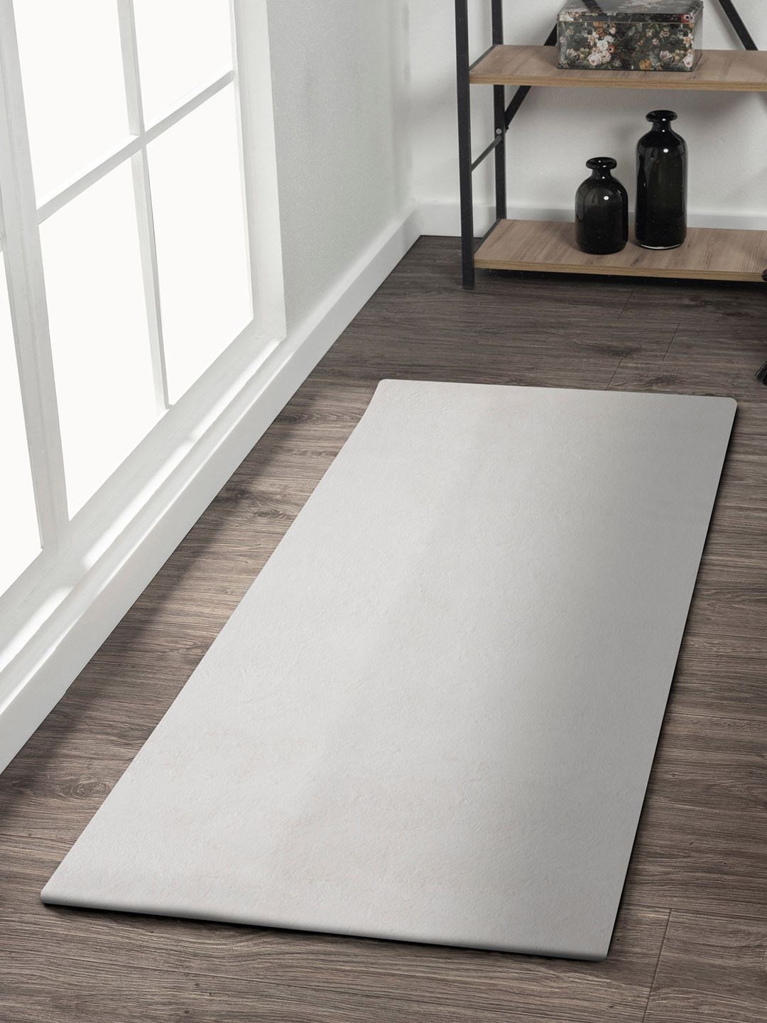 OBSESSIONS Soft Shaggy Cream-Colored Bedside Floor Runner