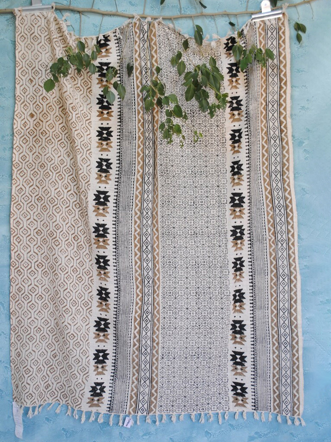 Art Avenue Beige Cotton Rectangle Throw