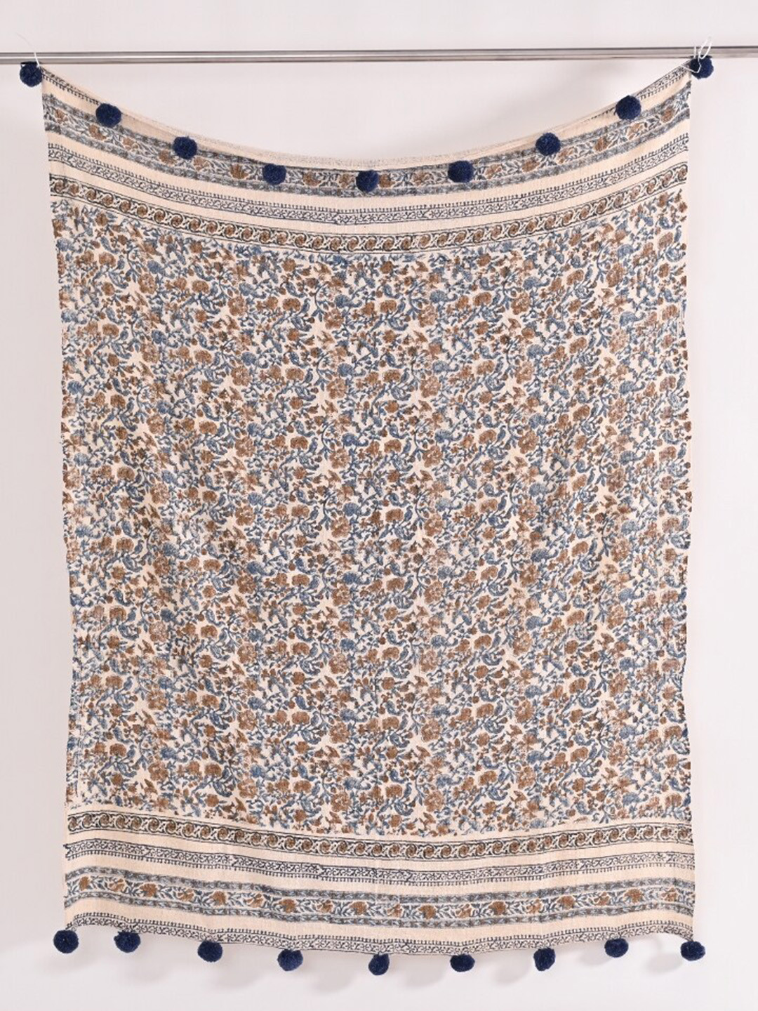 Art Avenue Saint Brown & Blue Self-Design Cotton Throw