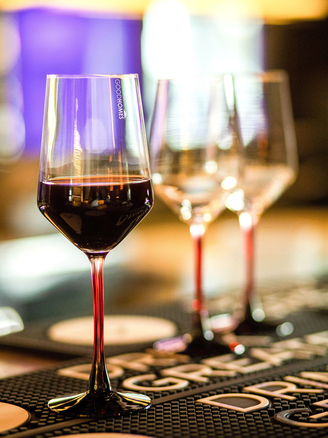 GOODHOMES 4-Pcs Transparent Glass Stem Wine Glass 400 ML