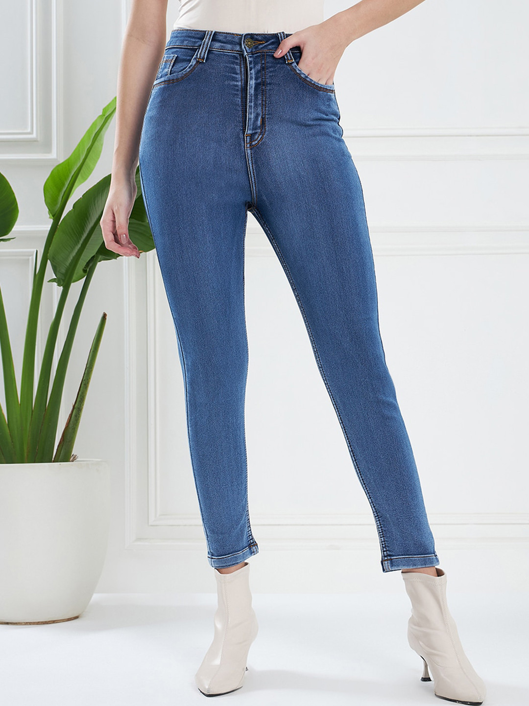 KASSUALLY BASICS Women Blue Skinny Fit Light Fade Jeans