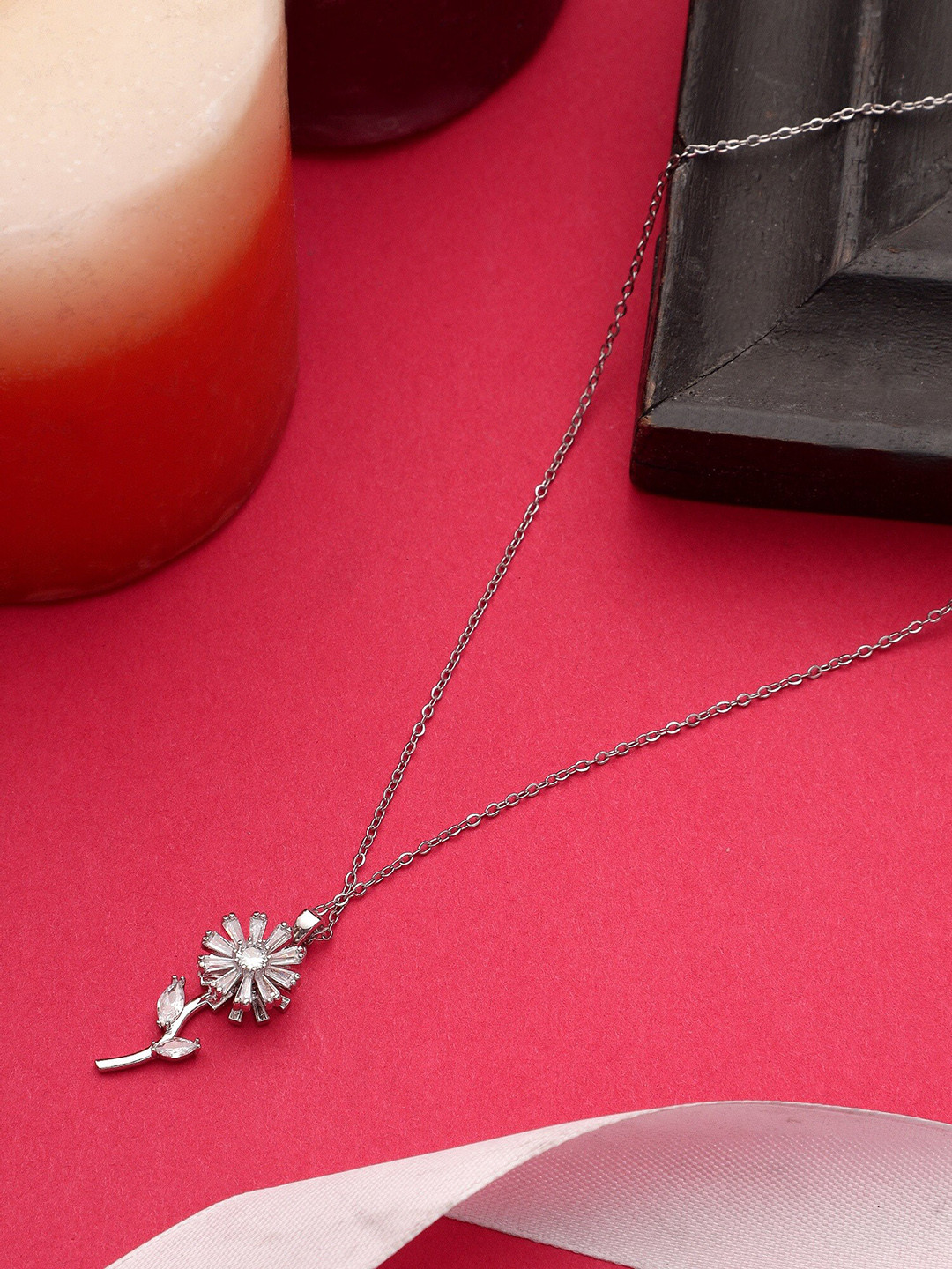 Mali Fionna Silver-Plated Stone-Studded Floral Pendant With Chain
