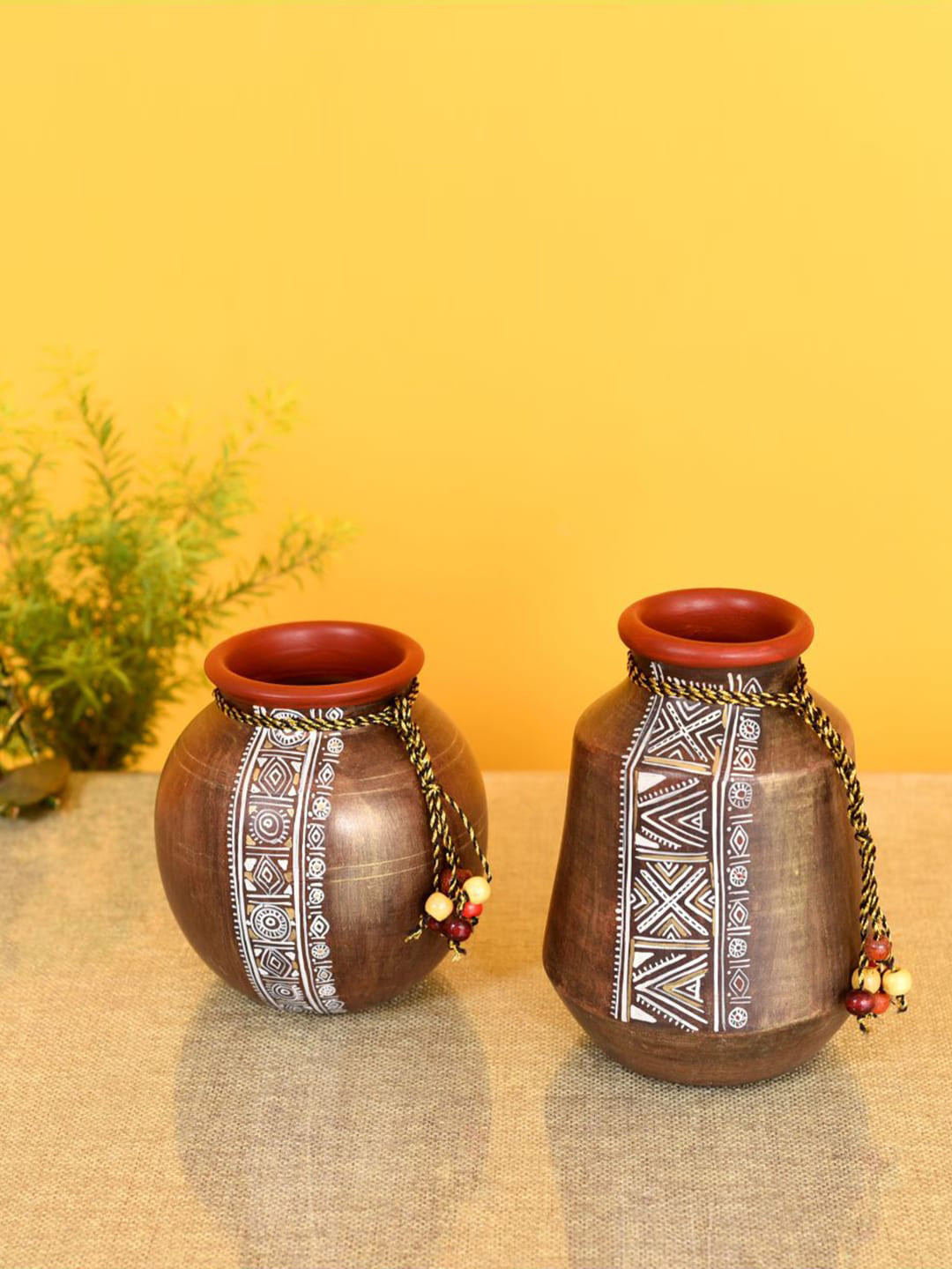 AAKRITI ART CREATIONS Brown 2-Pieces Simmering Sand Printed Vases