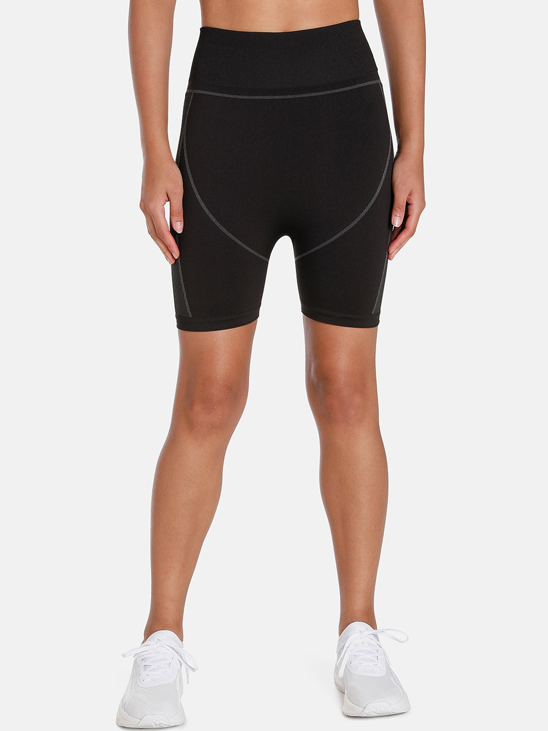 Puma Women Formknit Seamless Slim-Fit Training Sports Shorts