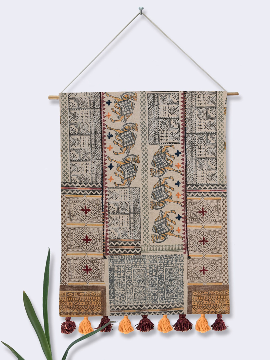 Art Avenue RADIATE Fabric Tasselled Hanging Hall Tapestries & Macrame-23.6In