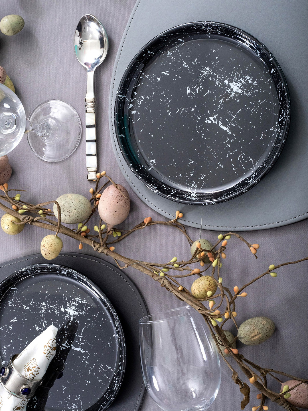 Servewell Black & White 6 Pieces Printed Melamine Matte Plates