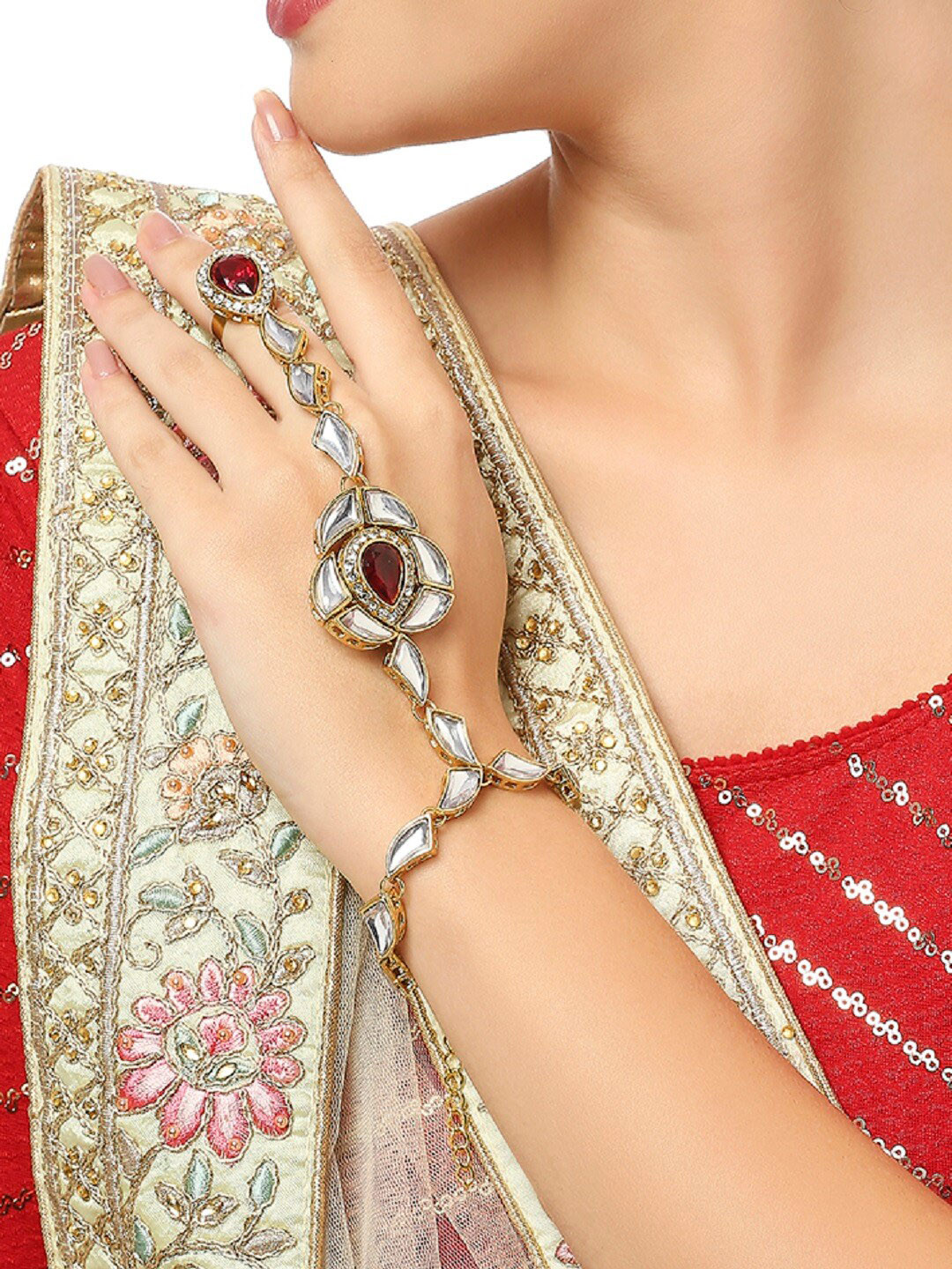 OOMPH Kundan Ring Bracelet