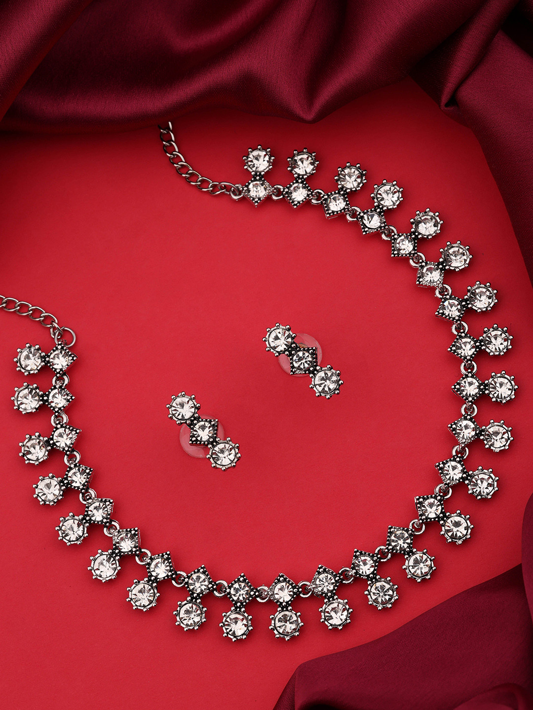 Brado Jewellery Silver-Plated Stone-Studded Necklace & Earrings Set