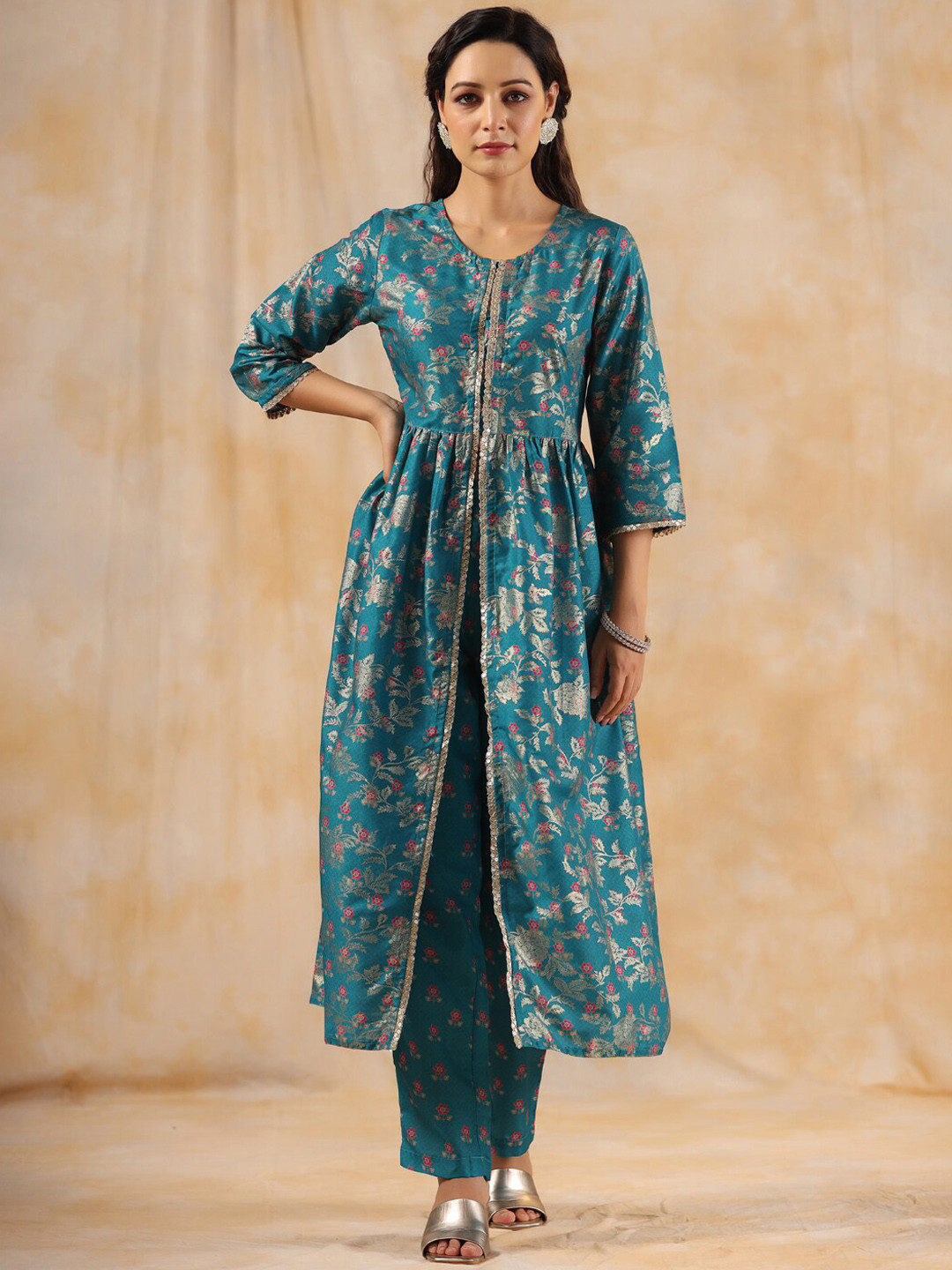 Jaipur Kurti Teal Floral Printed Sequinned High Slit Kurta With Trousers