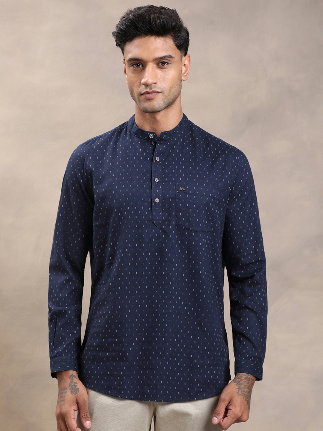 Turtle Printed Cotton Casual Shirt