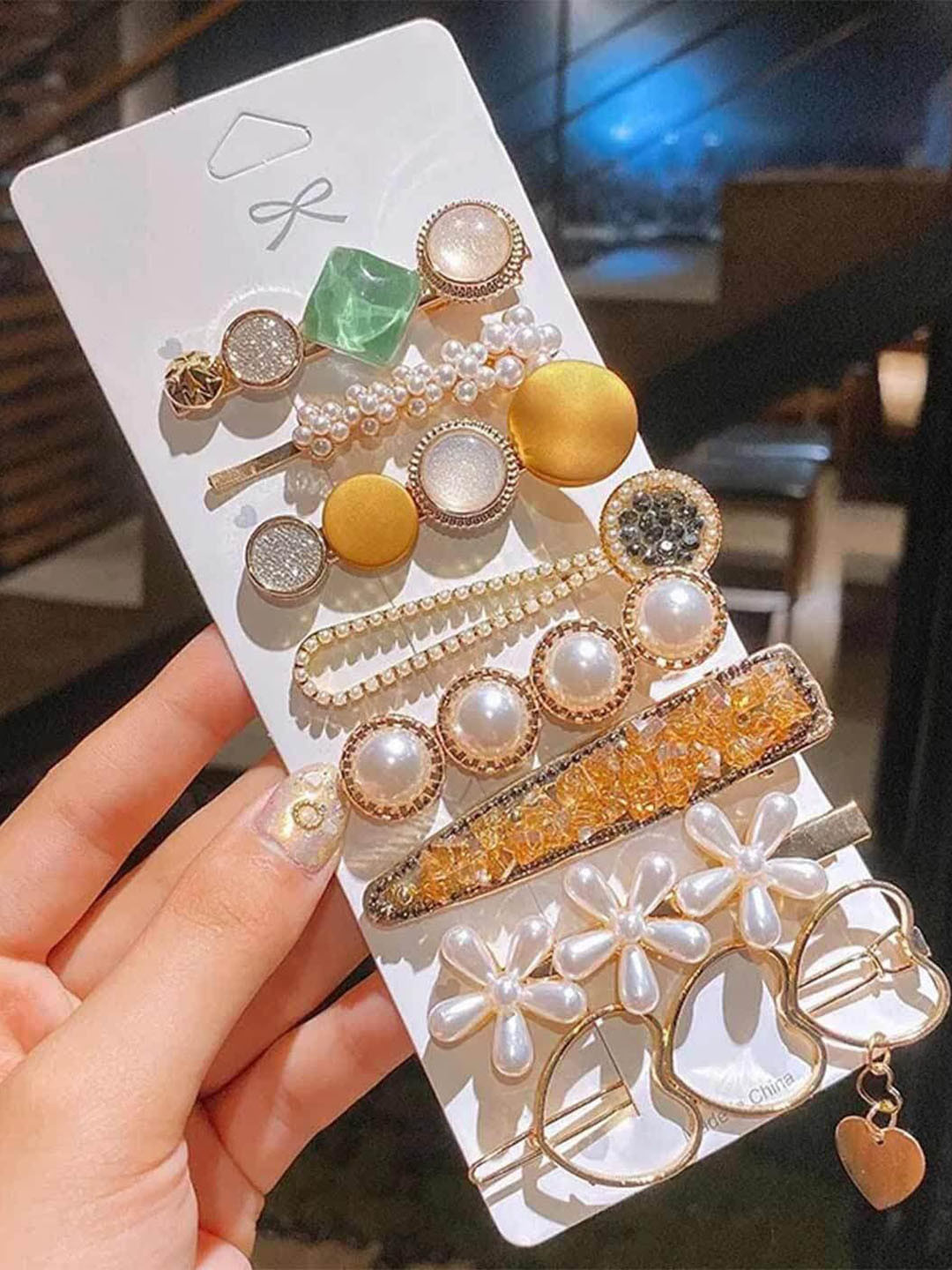 CHANDERKASH Set of 8 Pearl Embellished Hair Accessory Set